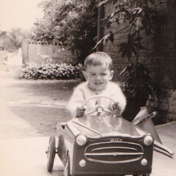 Eric Dussart - voiture à pédales - juin 1963 - Onnaing